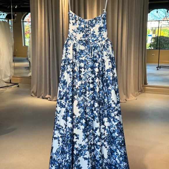 Milla Ravishing blue hydrangea corset maxi dress, Garden of Eden - Picture 5 of 8